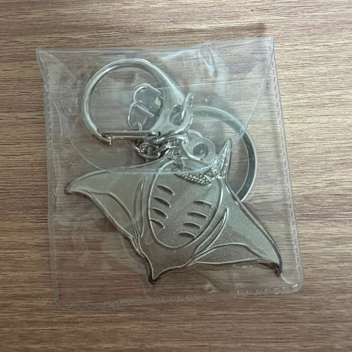 ヴィンチェン メタル キーホルダー