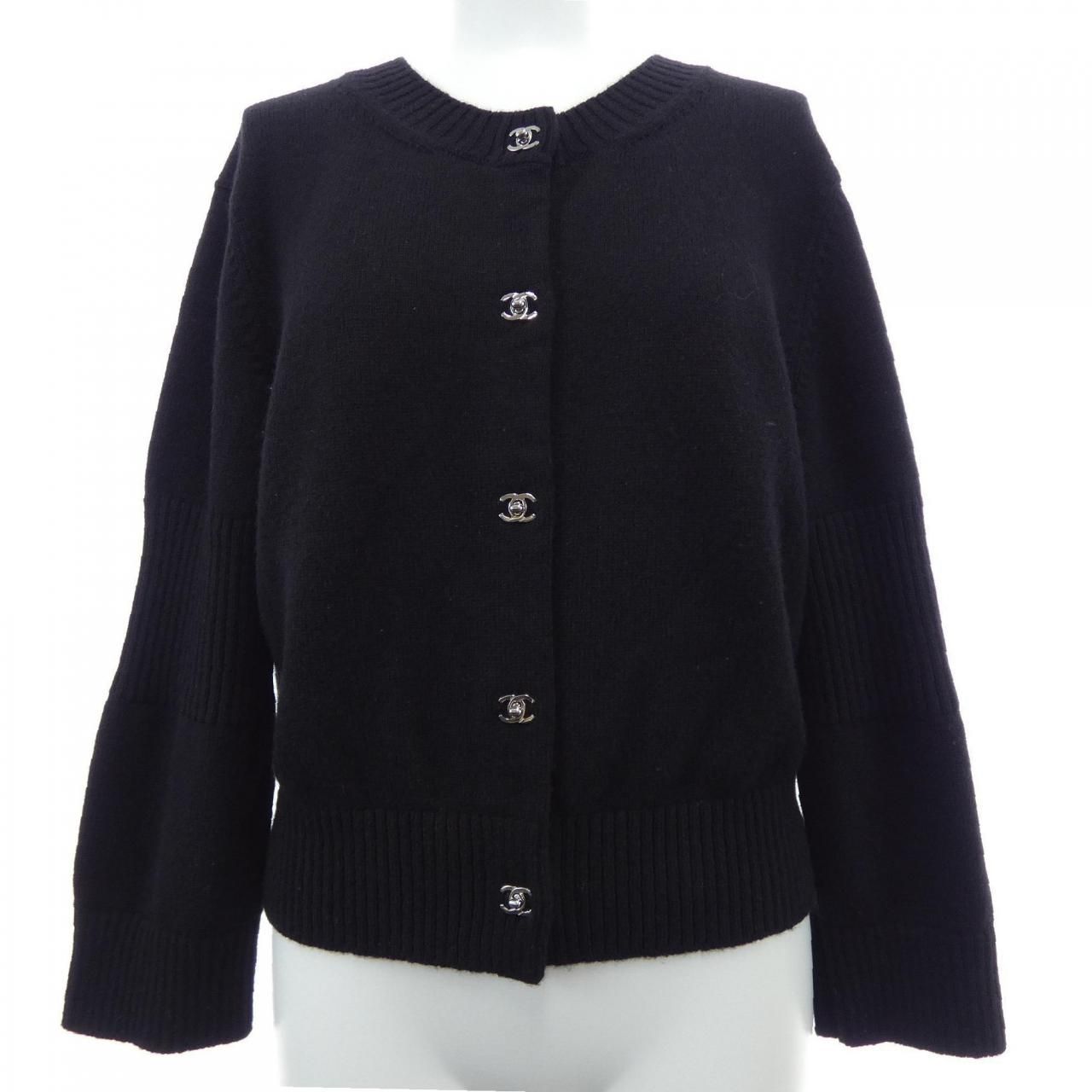 シャネル CHANEL ターンロック P77867K11243 カーディガン