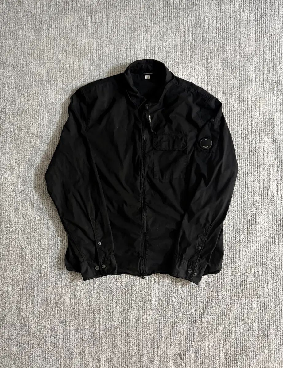 XL ほぼ新品 C.P. COMPANY シーピーカンパニー オーバーサイズシャツ