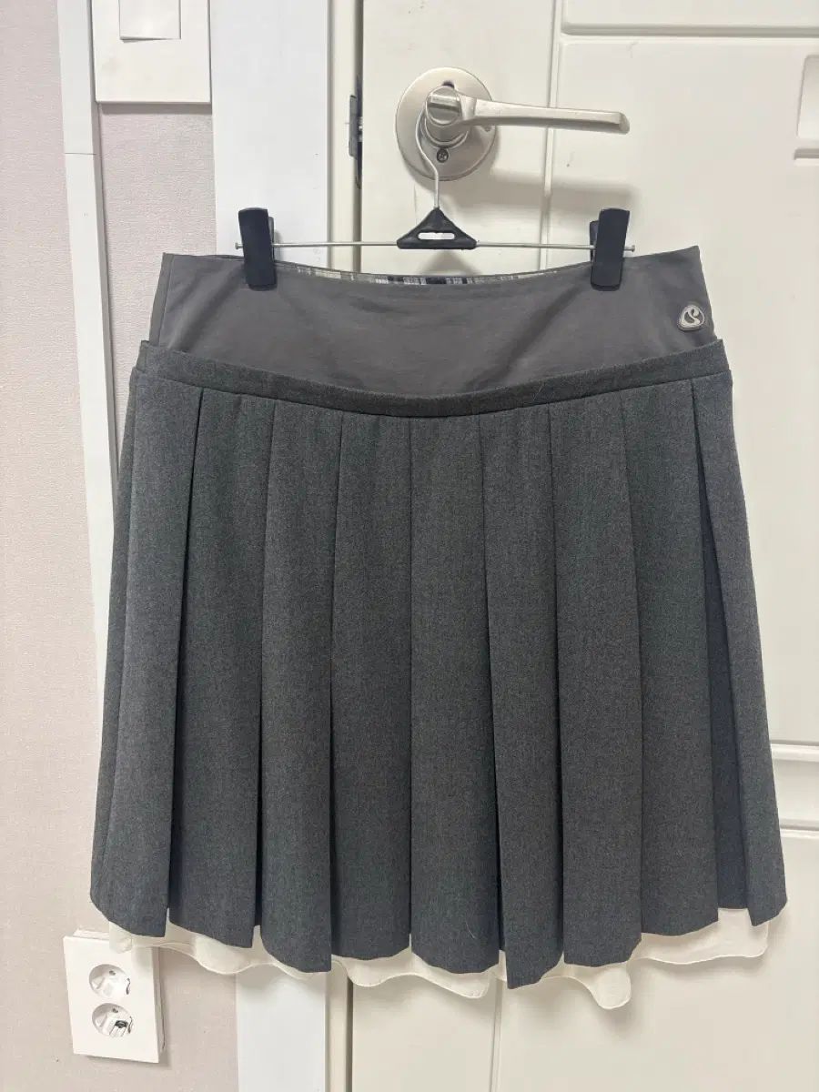 ISSEY MIYAKE ダブルウェスト プリーツ スカート