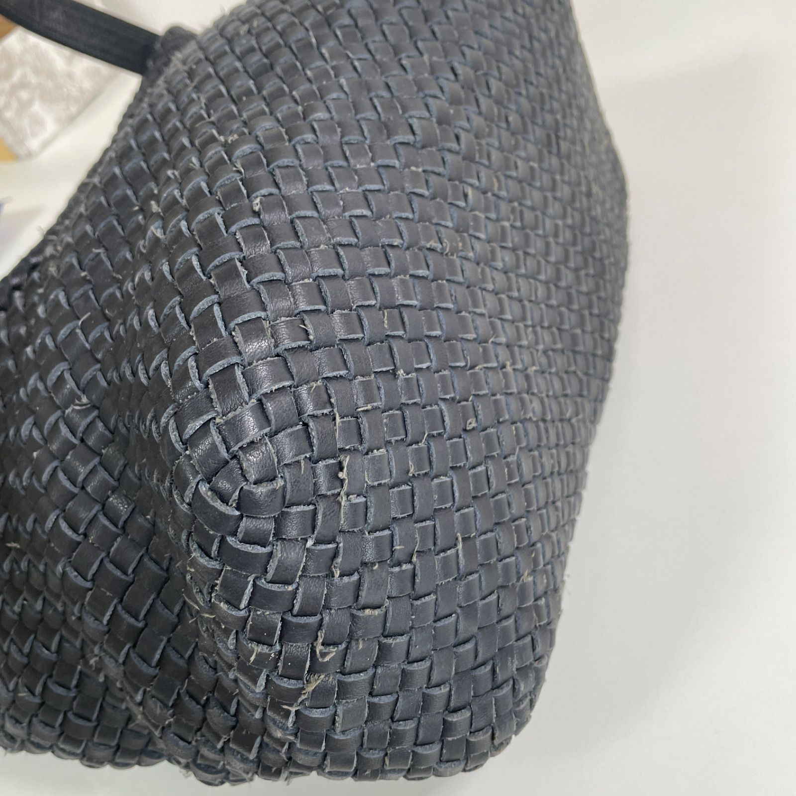 メッシュ レザー ショルダーバッグ ブラック イントレチャートレザー 