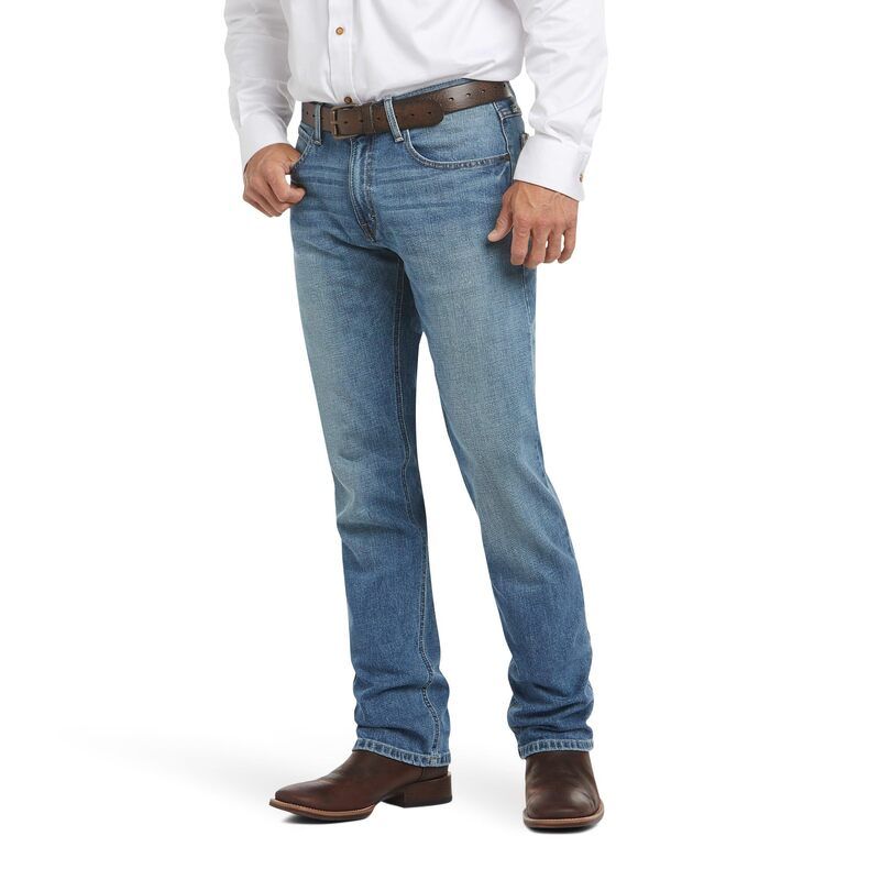 アリアト メンズ ボトムス デニムパンツ ストレート ローライズ ジーンズ Ariat M4 Low Rise Stackable Straight Leg Jeans in Sawyer