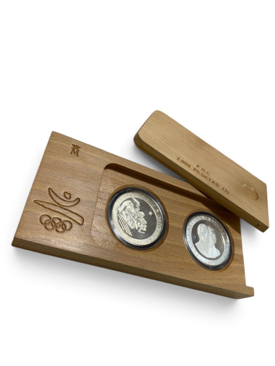 希少 未使用品 1992年 バルセロナ五輪 記念硬貨 2000 ペセタプルーフ