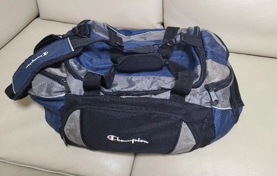 チャンピオン スポーツ 旅行用 ダッフルバッグ