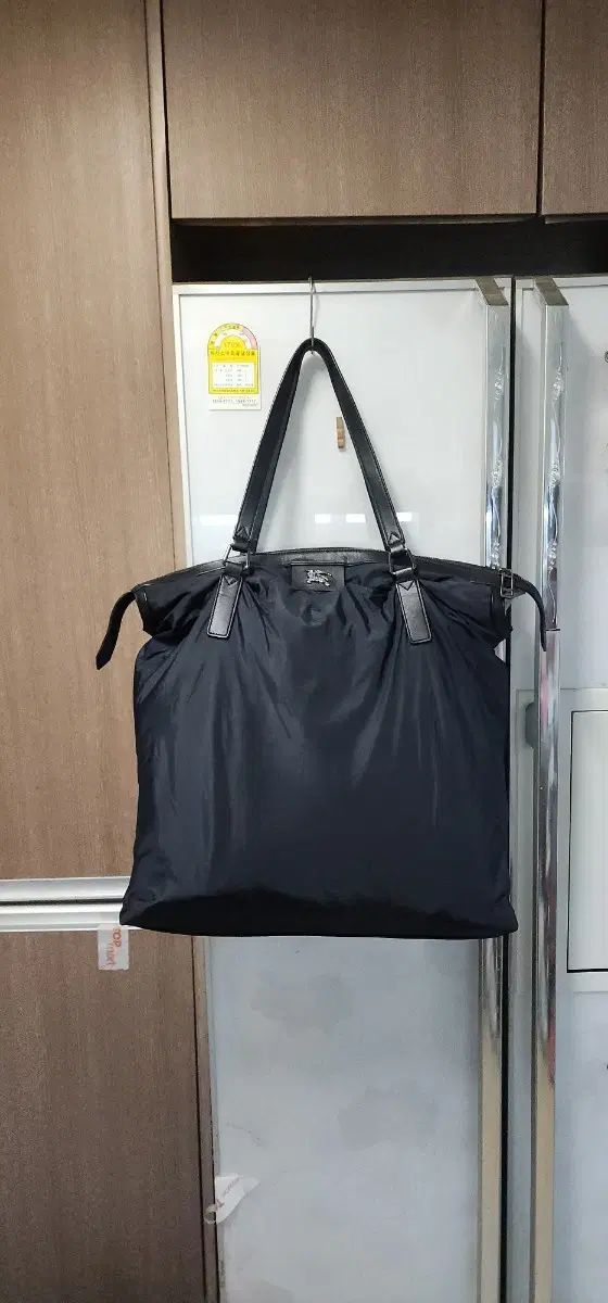 バーバリー バックルレイ ショッパーバッグ ラージ 19,287円
