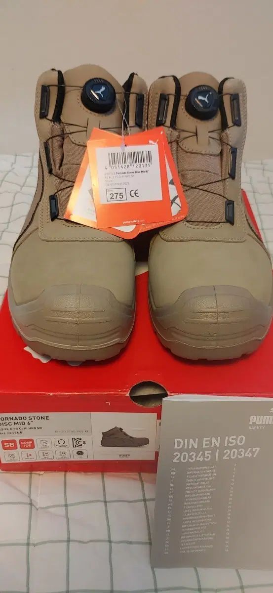 （新品）PUMA プーマ 安全靴 軽量安全靴 ダイアル PM-63D 防水 ミリタリーブーツ ノンスリップ 作業靴 KCS