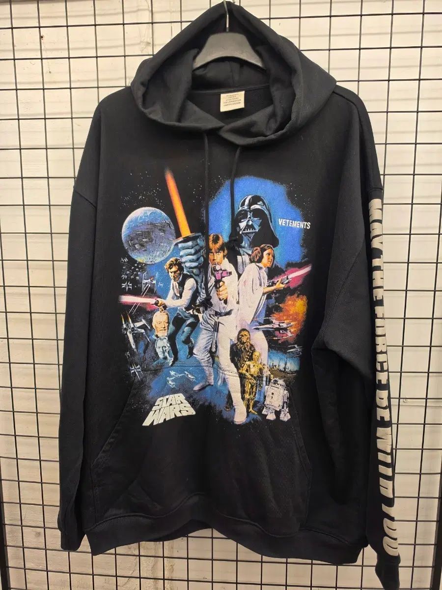 VETEMENTS スター・ウォーズ コラボ フーディー