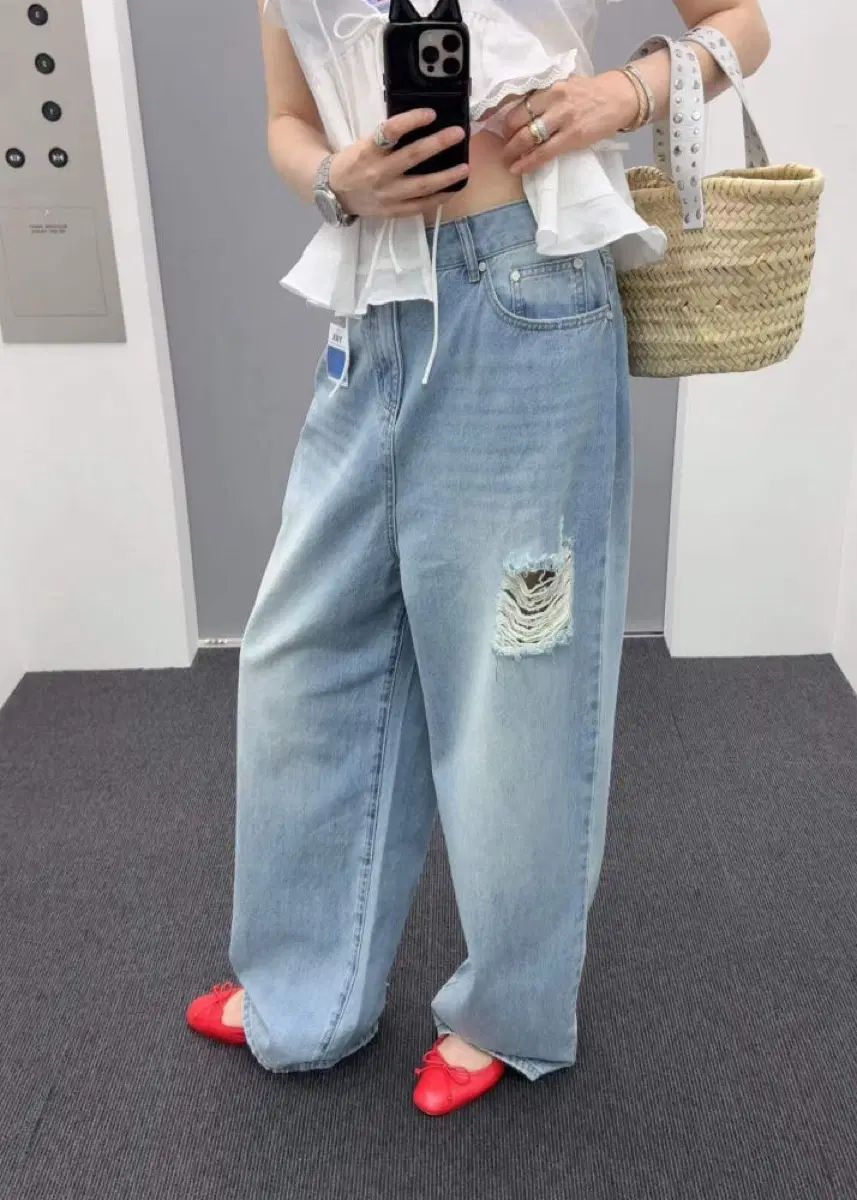 新品) ヘルダー ダメージ サマー ワイド デニム パンツ ヘルダー デニム 10,883円