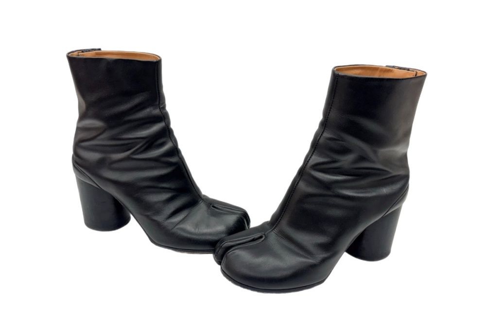 メゾンマルジェラ Maison Margiela TABI BOOTS 足袋ブーツ タビブーツ スプリットトゥ 円柱型 太ヒール 牛革 COWLEATHER イタリア製 BLACK 黒 ブラック サイズ37 104S-1418