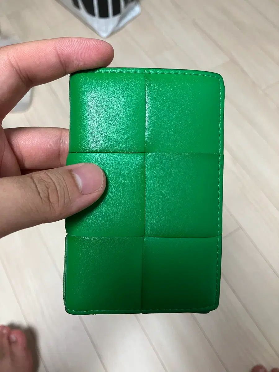 ボッテガ・ヴェネタ マキシ フラップ オーガナイザー カードケース