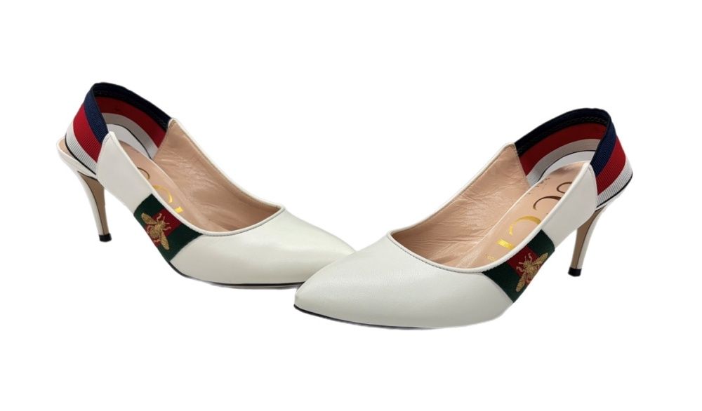 グッチ GUCCI スリングバックパンプス Sylvie Leather Slingback Pumps シェリーライン ビー 蜂 刺繍 ピンヒール ポインテッドトゥ レザー WHITE 白 ホワイト サイズ37 104S-1419