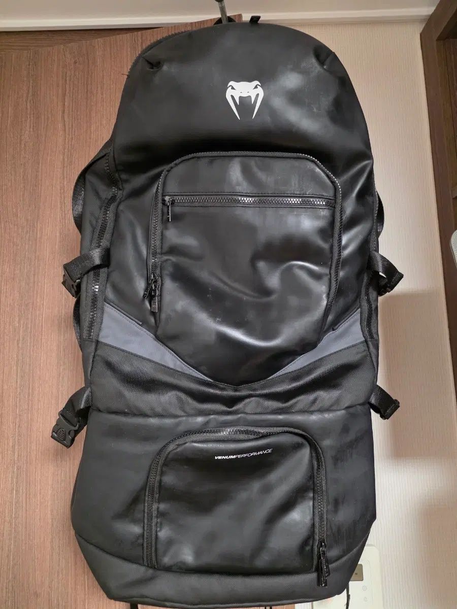 VENUM ヴェナム バックパック バッグ