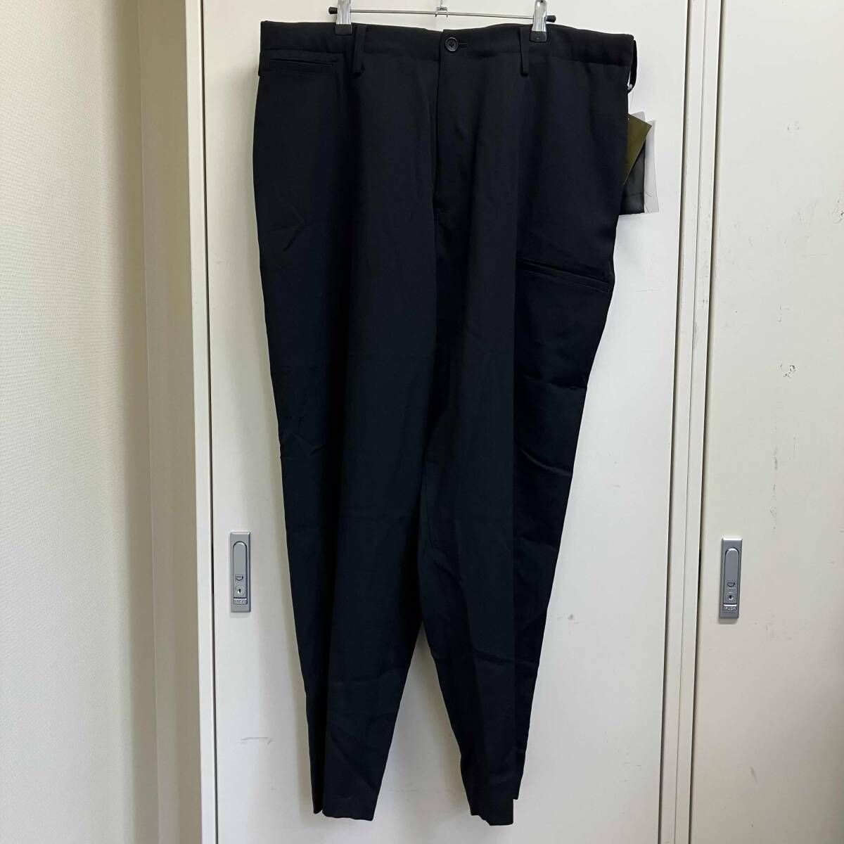 24AW YOHJI YAMAMOTO POUR HOMME WOOL GABARDINE SIDE 3ST TUCK PANTS HO-P65-100 サイズ4 ブラック ヨウジヤマモトプールオム 28,590円