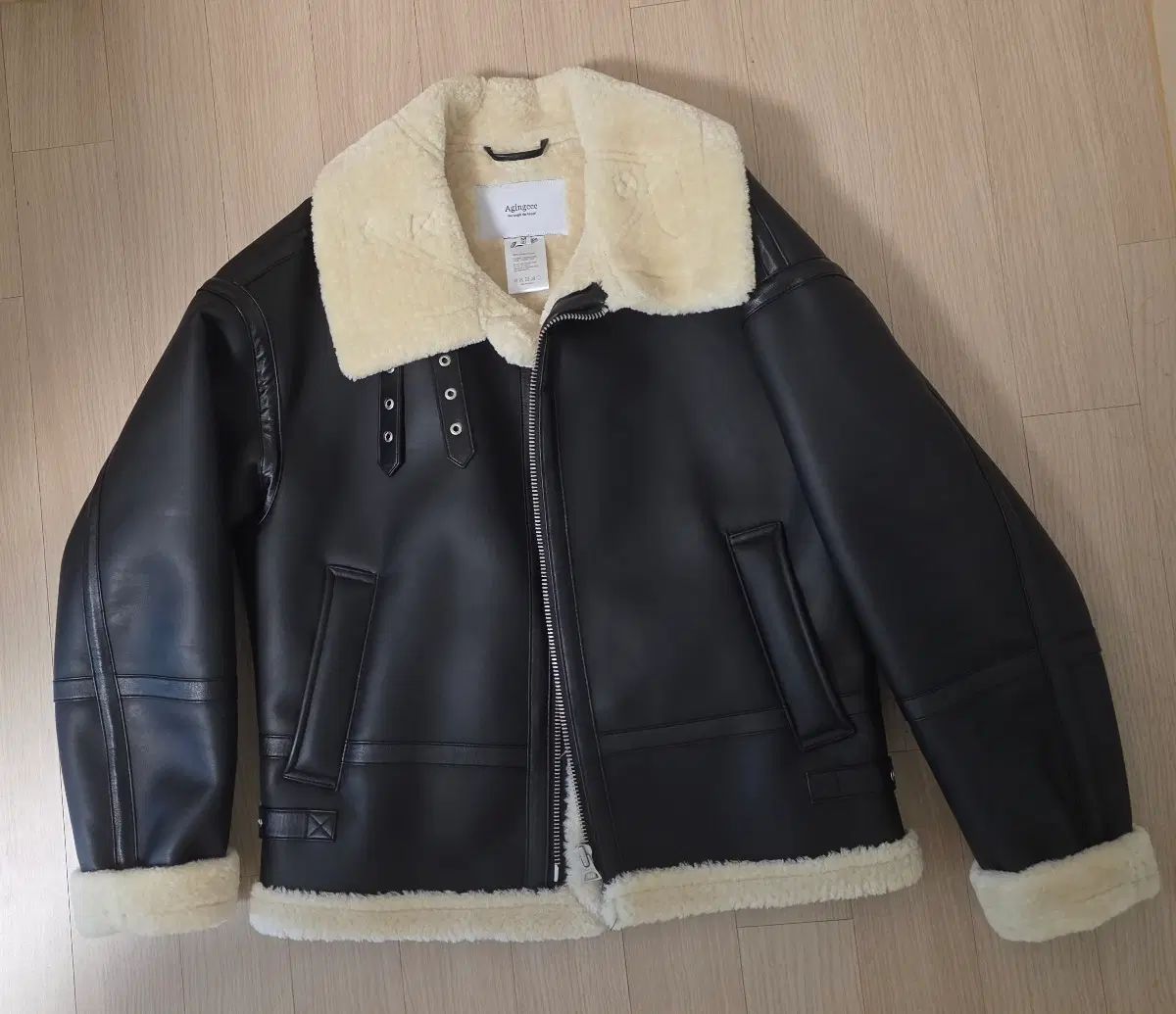 エイジングシーシース ドロップショルダーフィット B-3 ムートン M ブラックアイボリー 出品 8,613円