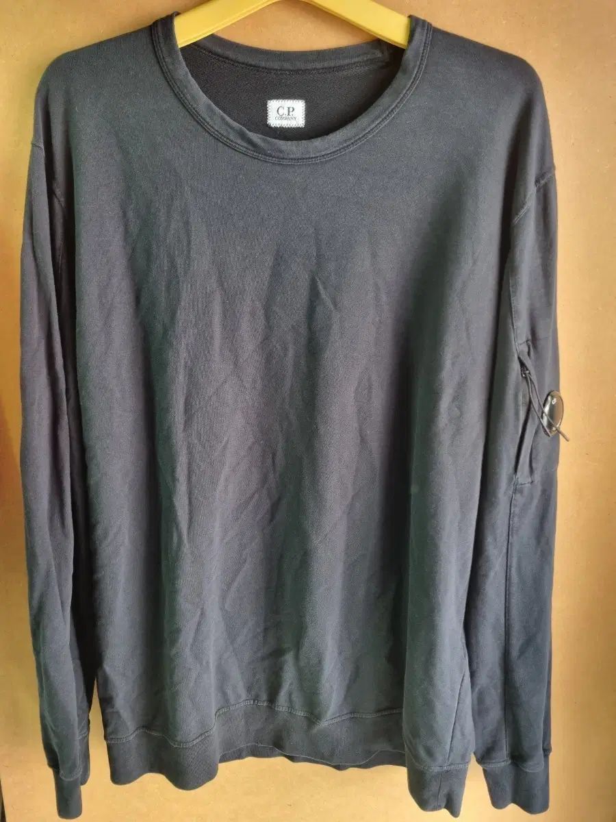 C.P. COMPANY シーピーカンパニー メンズ 長袖Tシャツ 22FW