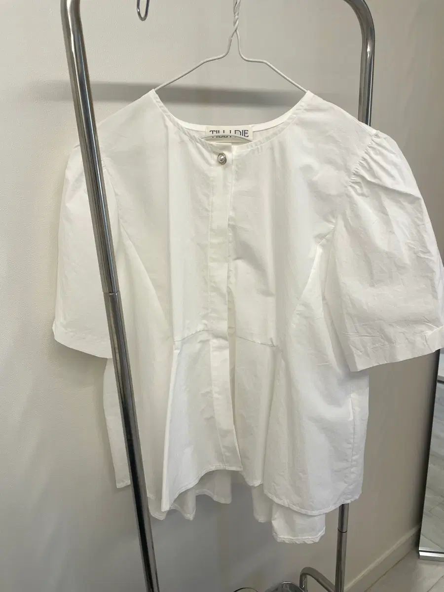 TILL I DIE ティルアイダイ pearl point flare blouse (新品)