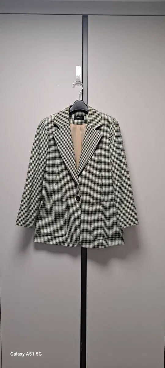 バレンシア CHECK ジャケット 7,373円