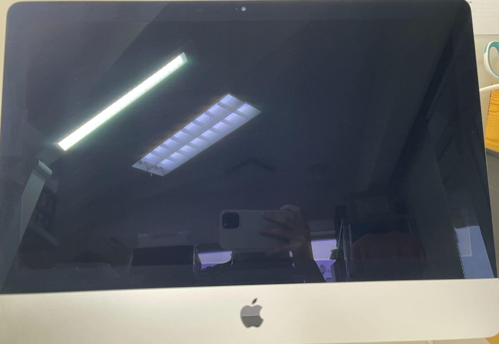 iMac 4K 21.5