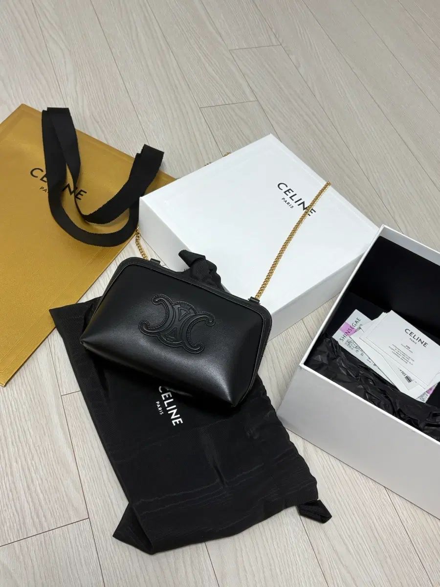 Celine セリーヌ バッグ 137,354円
