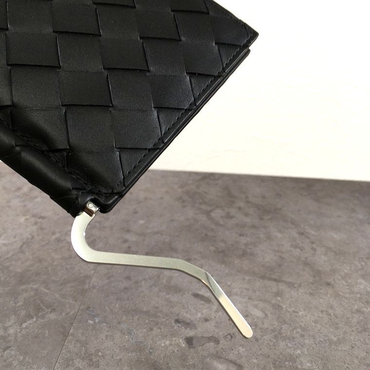 極美品 BOTTEGA VENETA マネークリップ イントレチャート ブラック 52