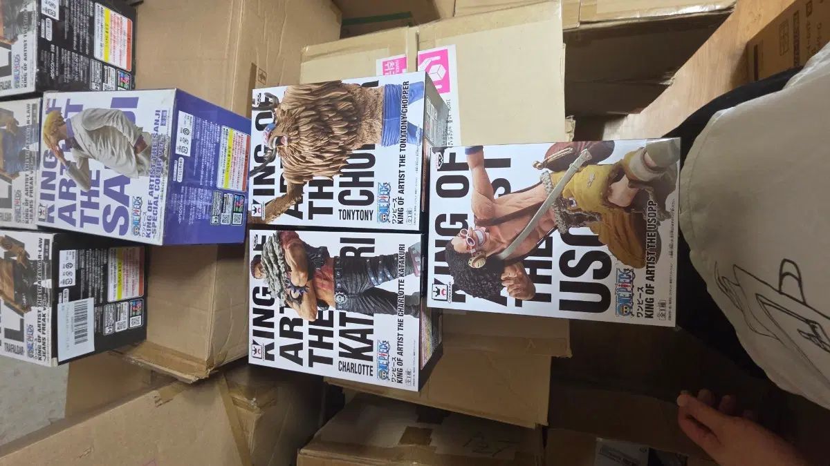 ( 번장 最安値 未開封) 日本国内限定 カル박 ONE PIECE KING OF ARTIST フィギュア (トニートニー・チョッパー/カタクリ/ウソップ)