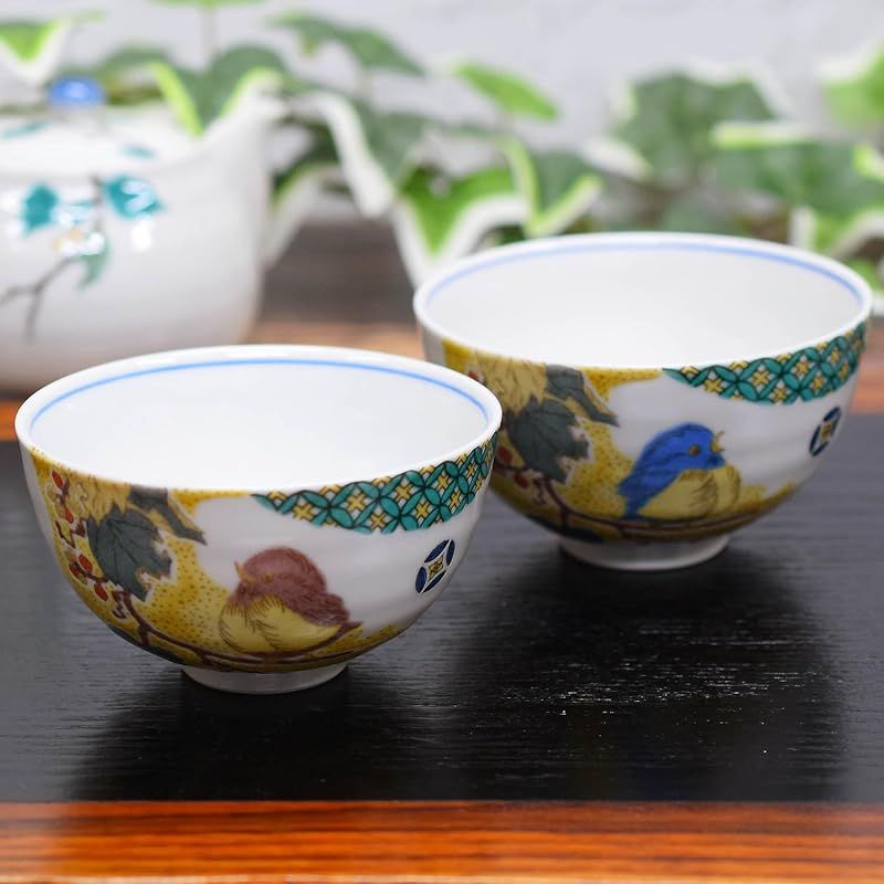 【新品】 和座の蔵 ご飯茶碗 ペア セット おしゃれ 和食器 九谷焼 夫婦茶碗 小紋吉田屋雀 茶碗 陶器 ブランド 食器 結婚プレゼント 還暦 お祝い 両親