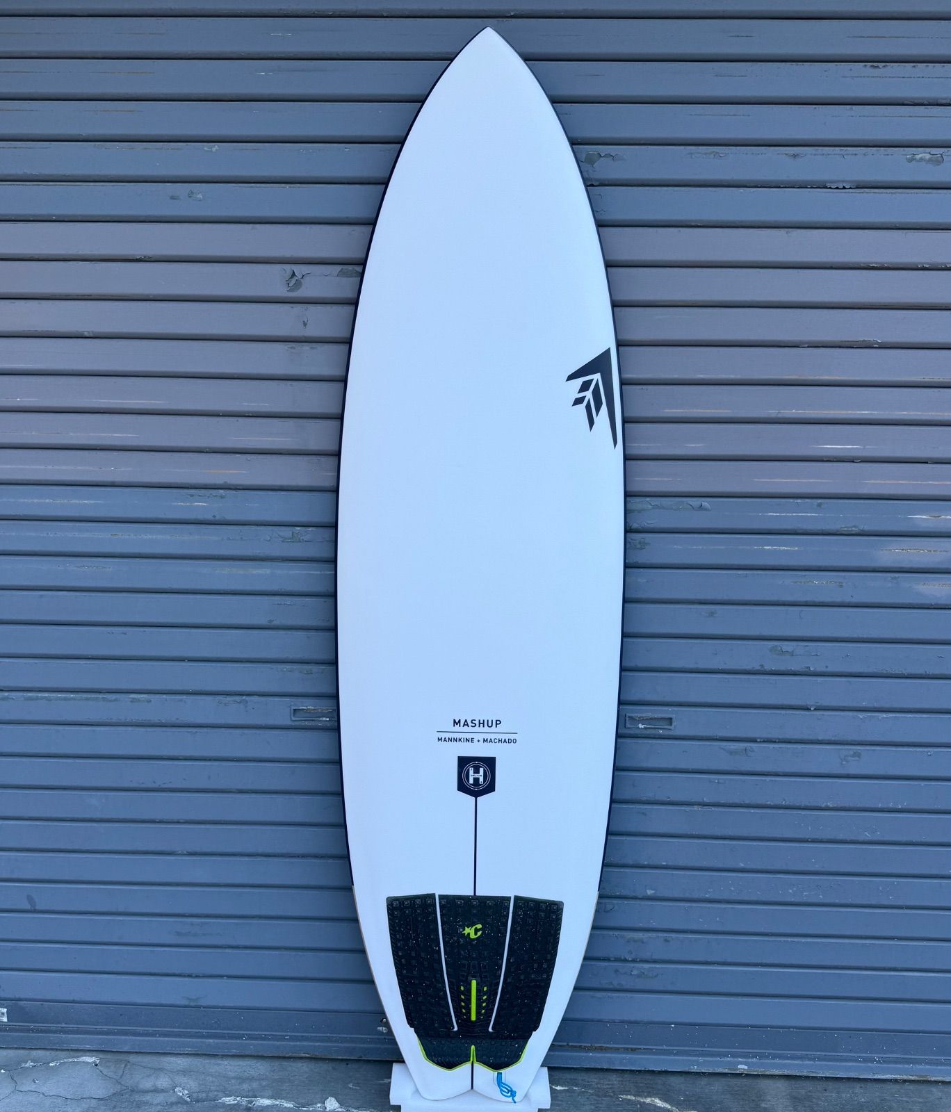 ファイヤーワイヤー　FIREWIRE MUSHUP HELIUM 6’2”
