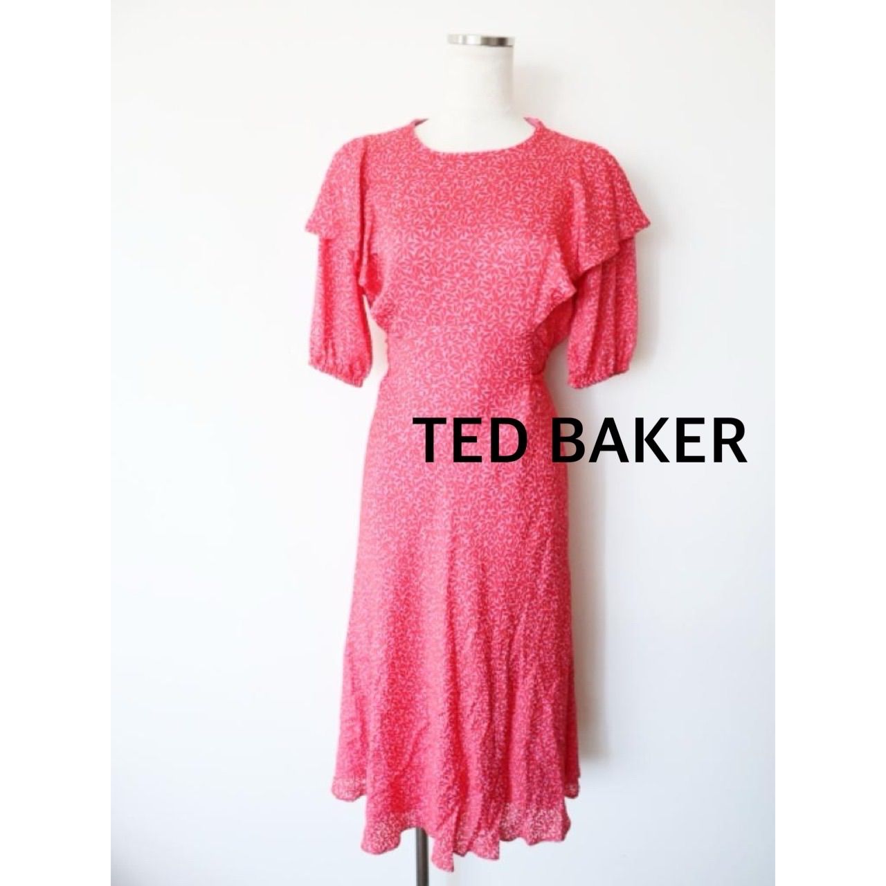 TED BAKER テッドベーカー　MAYYIA ジオ フローラル パフスリーブ ドレス　定価37,400円　朱赤 2 カジュアル　キレイめ　お出掛け　お洒落　大人可愛い　送料込み　6469498 5,976円