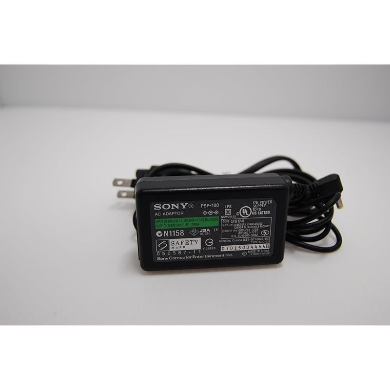 PSP 専用ACアダプター (PSP-100) (PSP-3000シリーズ対応)
