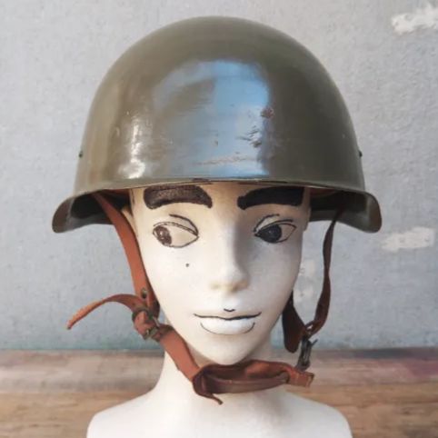 【ハンガリー軍実物】ヘルメット