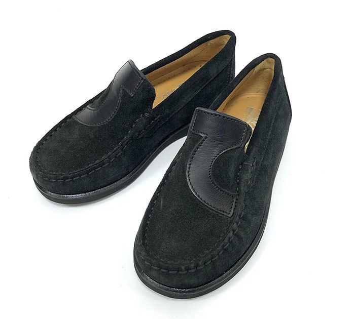 美品　【Salvatore Ferragamo】サルヴァトーレフェラガモ スエード キッズ ローファー ブラック イタリア製 レザー 黒 子供用 シューズ 靴　RS2888