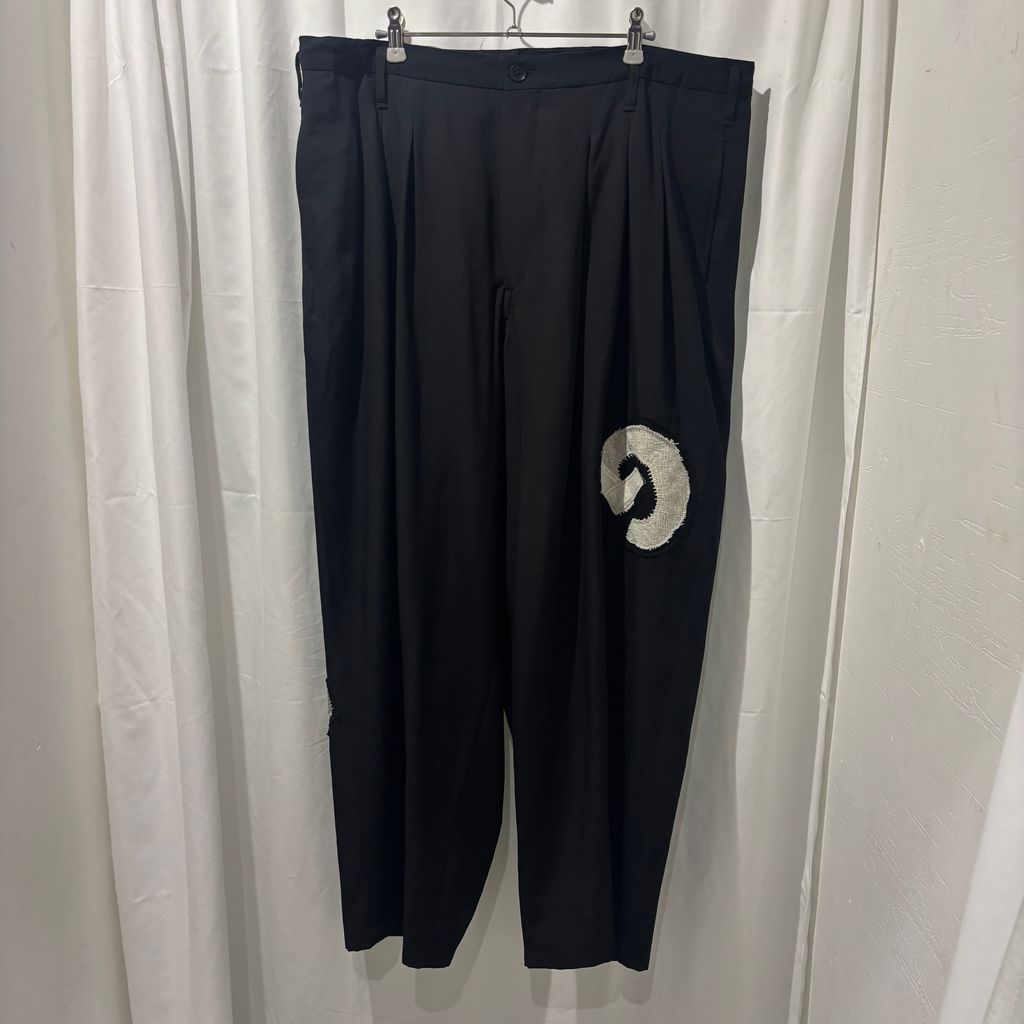 Ground Y グランドワイ 26AW WOOL GABARDINE APPLIQUE 12 TUCK PANTS タックウールパンツ GW-P03-120 ブラック size:3【中目黒B08】