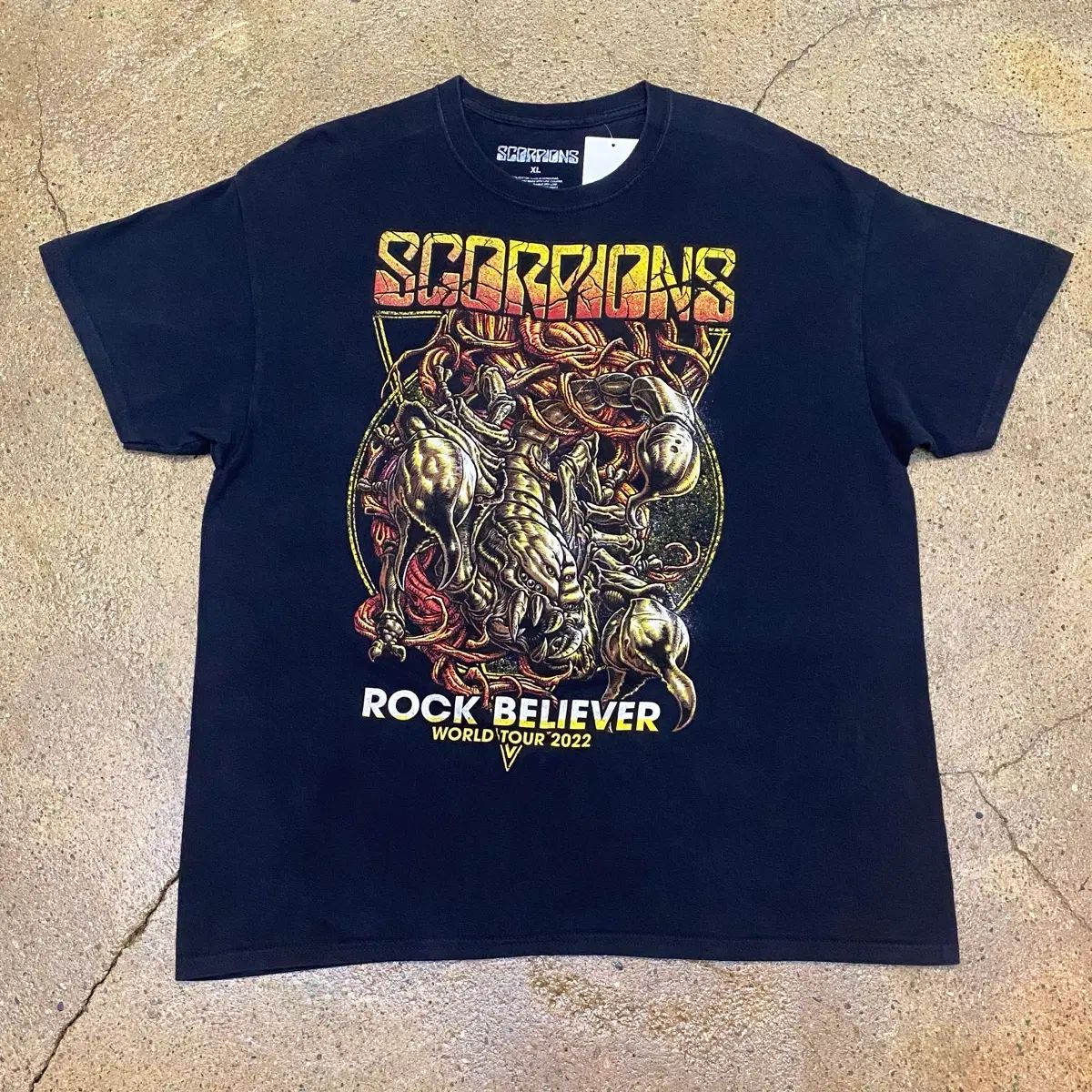 アメリカンヴィンテージ スコーピオンズ ROCK Billlie（ビリー） WORLD TOUR 2022 半袖 Tシャツ 12,947円