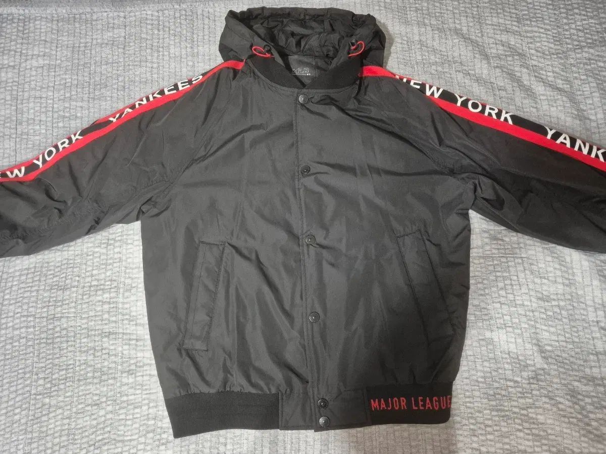 MLB フーディー スタジャン ダウン L 9,530円