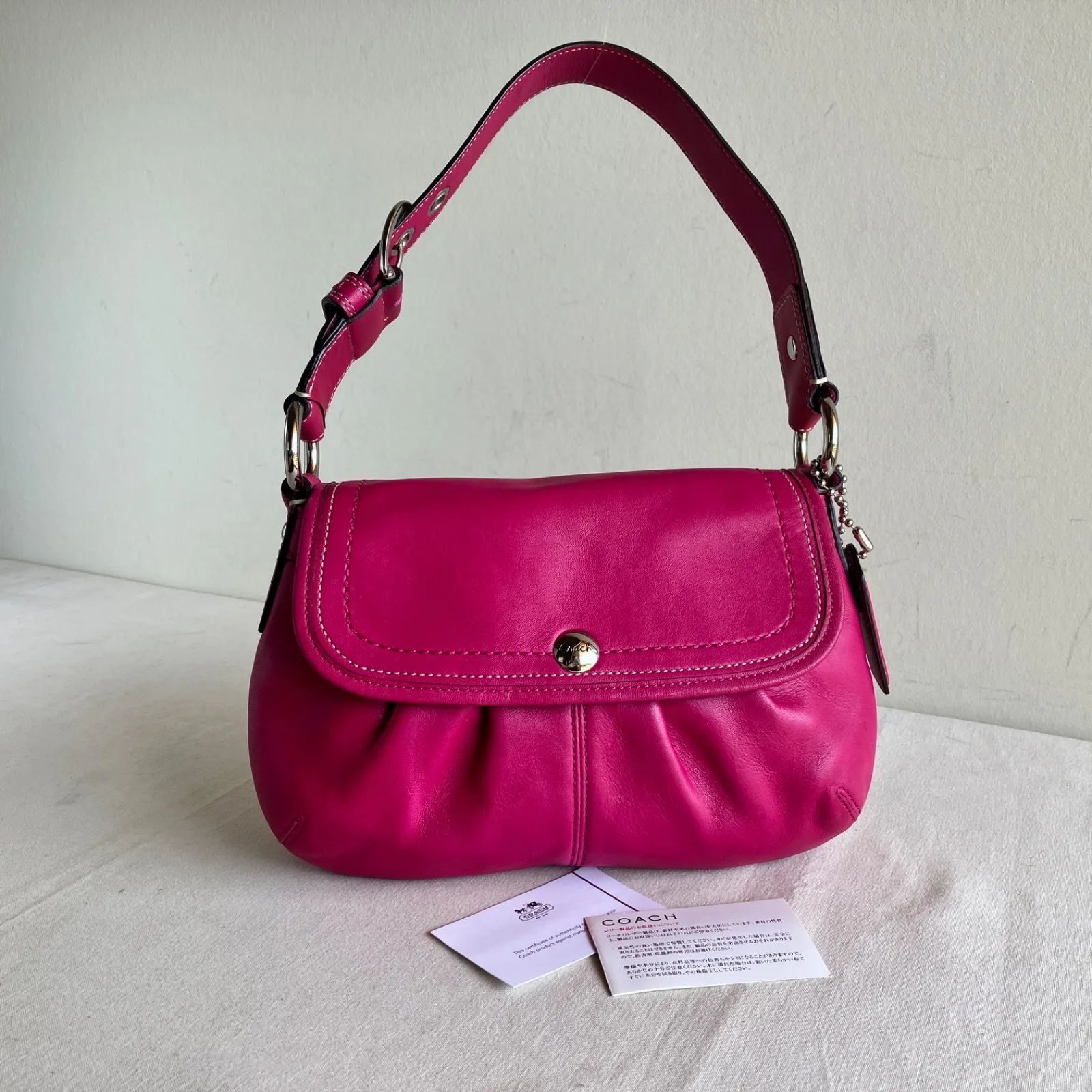 Rare Vintage Coach Legacy Flap Shoulder Bag Magenta Pink Leather Magnetic Closure Y2K 20,294円