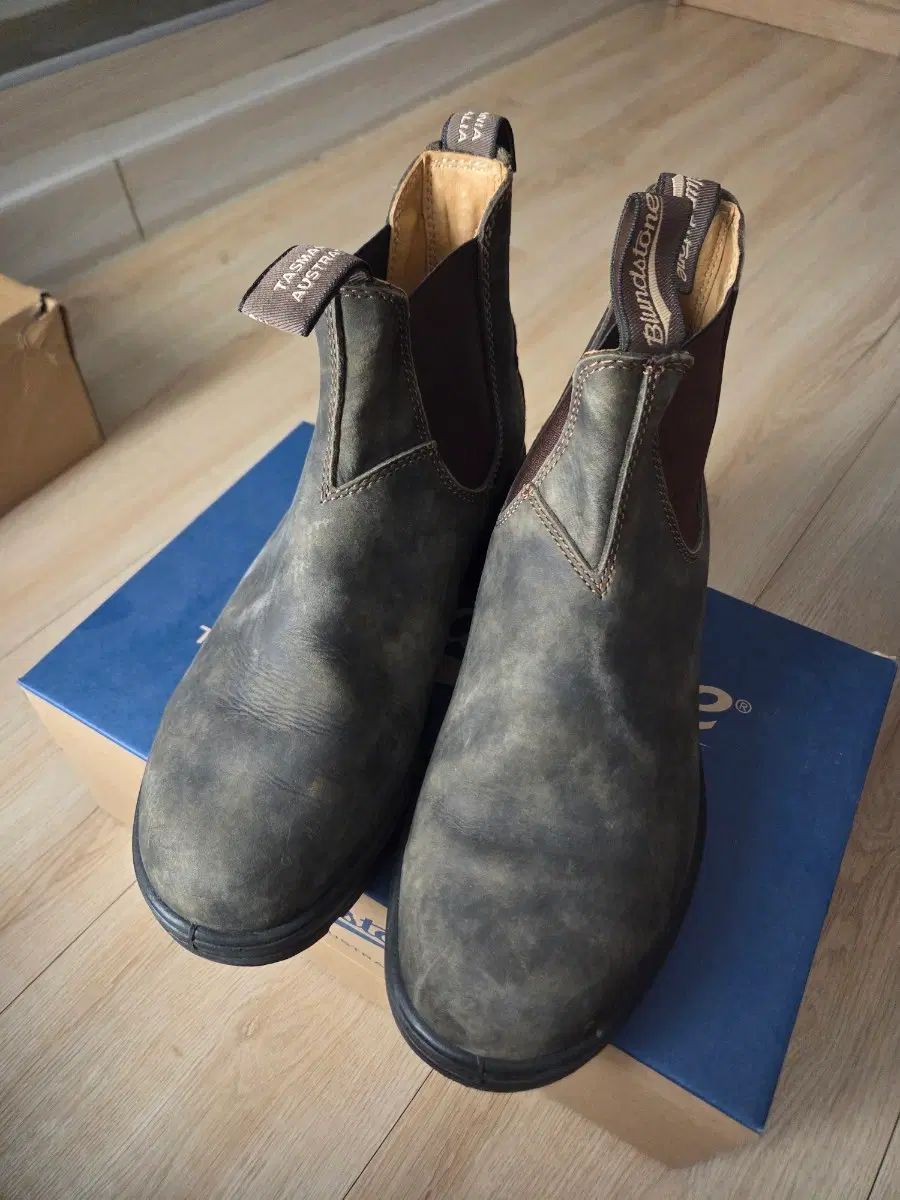Blundstone(ブランドストーン) 585 ラスティック ブラウン uk8(270)