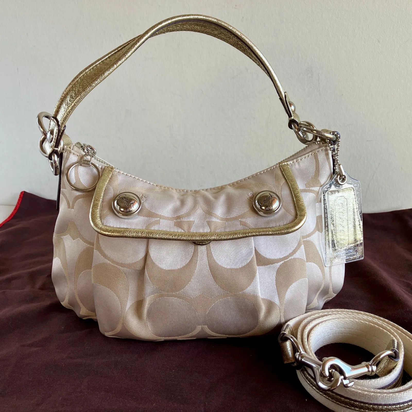 Coach Poppy Groovy Signature Sateen 2WAY Shoulder Crossbody Bag Ivory Gold Metallic Y2K