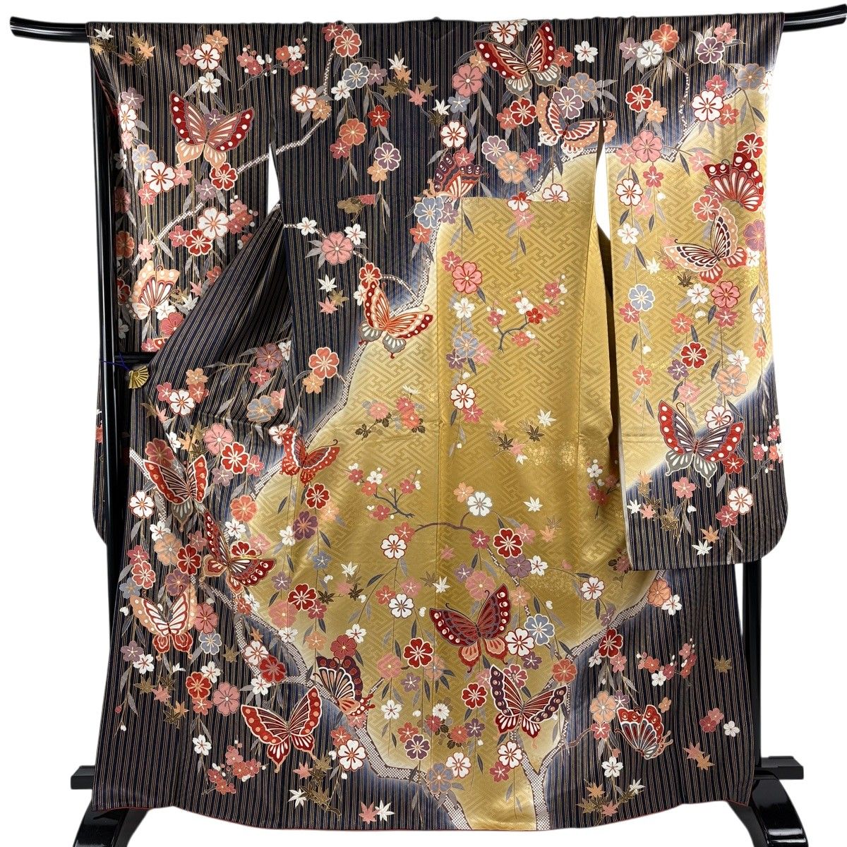振袖 身丈167cm 裄丈69cm L 袷 蝶 桜 金糸 金彩 紺色 正絹 秀品 【中古】