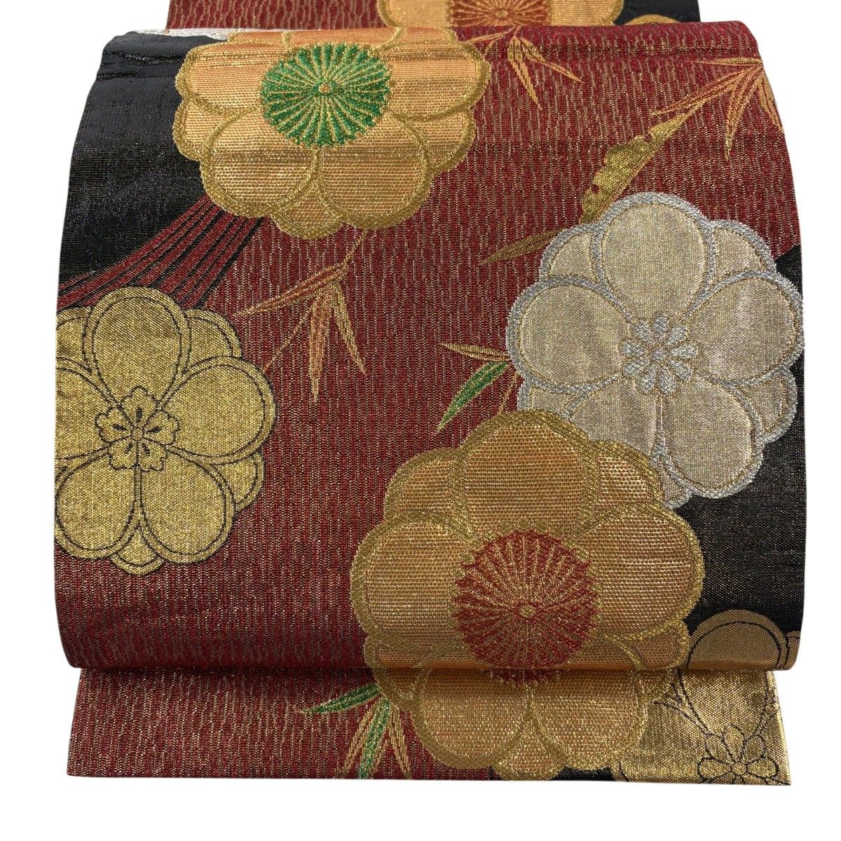 【美品】 袋帯 秀品 梅 葉柄 箔 金糸 茜色 六通 正絹 【中古】 6,776円