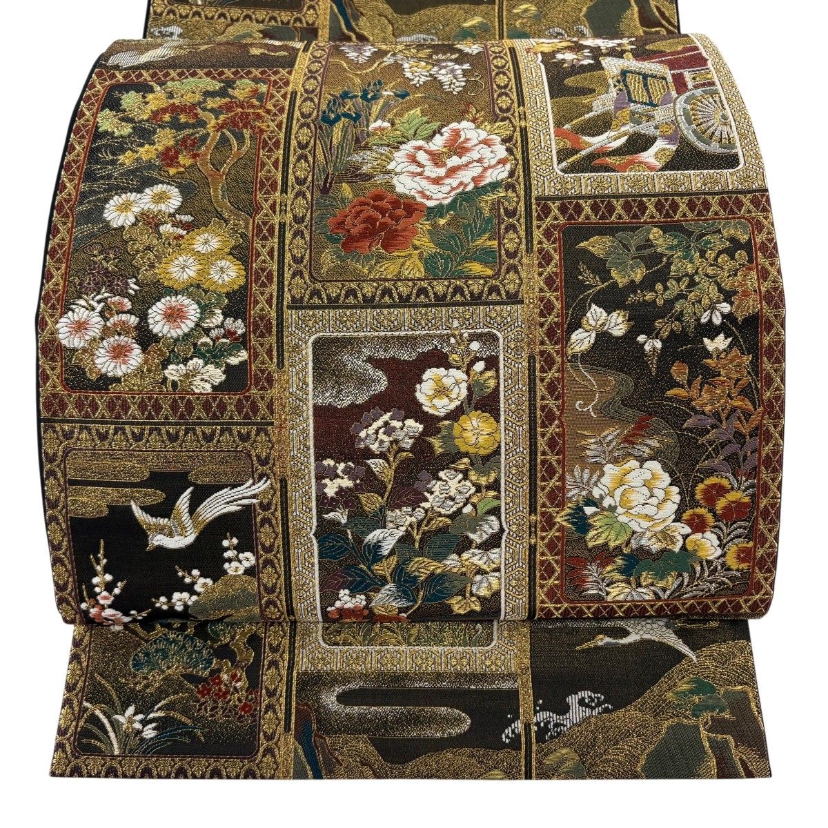 【美品】 袋帯 秀品 琳派瑞祥錦 本金箔つづれ 草花 御所車 金銀糸 唐織 金色 六通 正絹 【中古】 6,336円