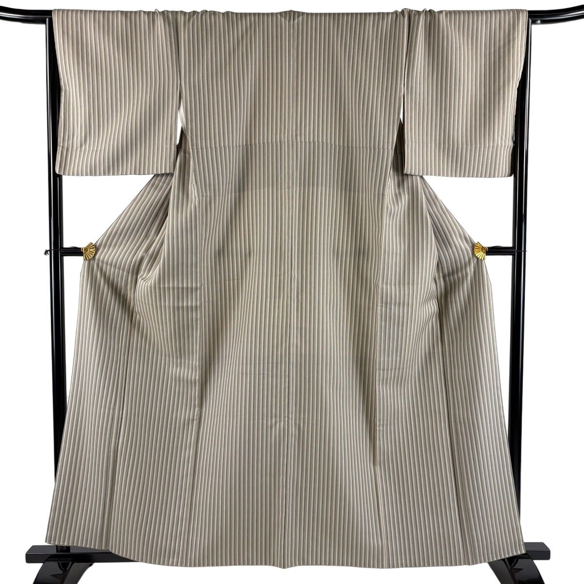 【美品】お召 身丈158cm 裄丈68cm L 袷 縞 灰茶 正絹 名品 【中古】