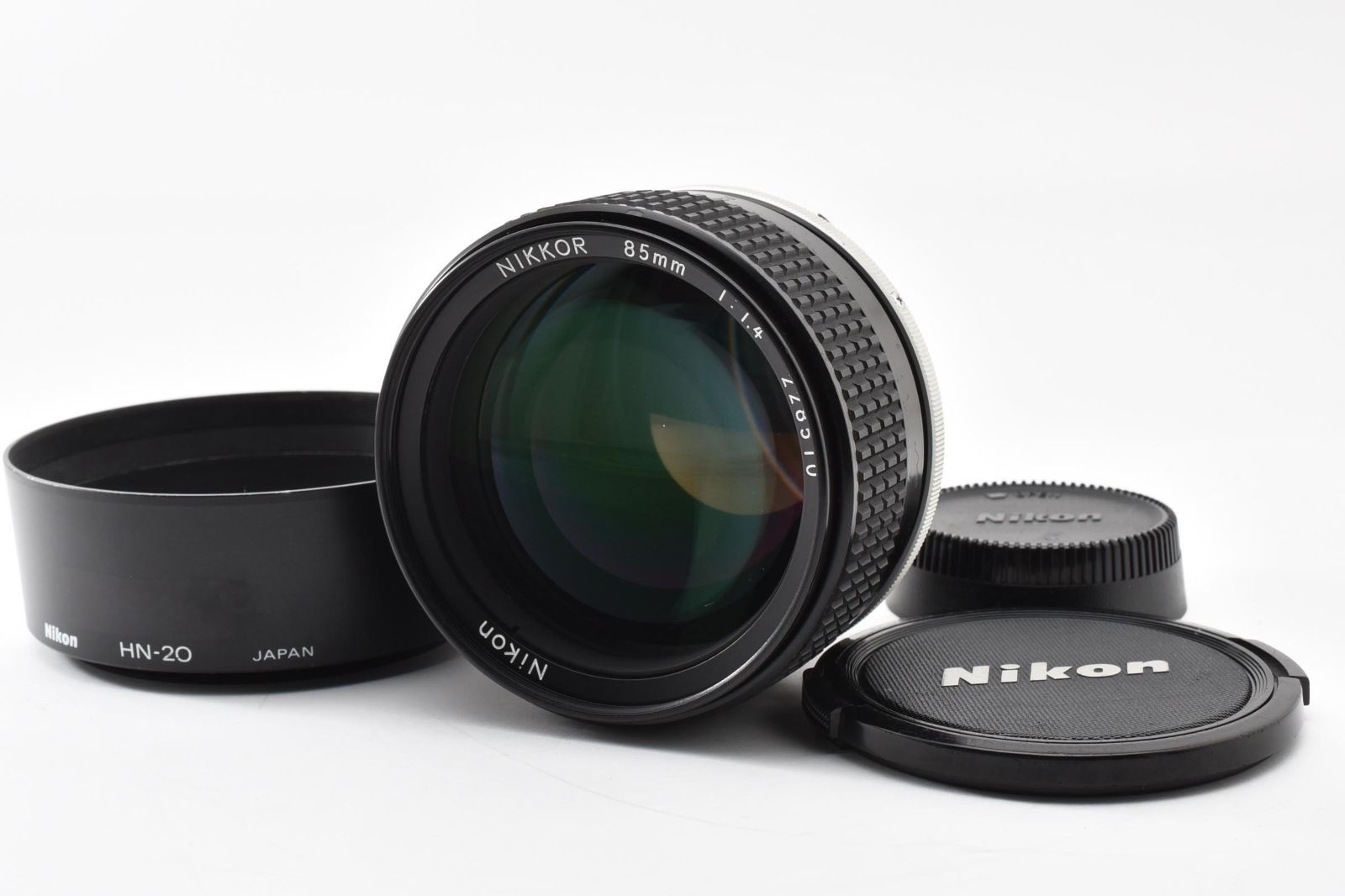 Nikon Ai-S NIKKOR 85mm f/1.4 L1084