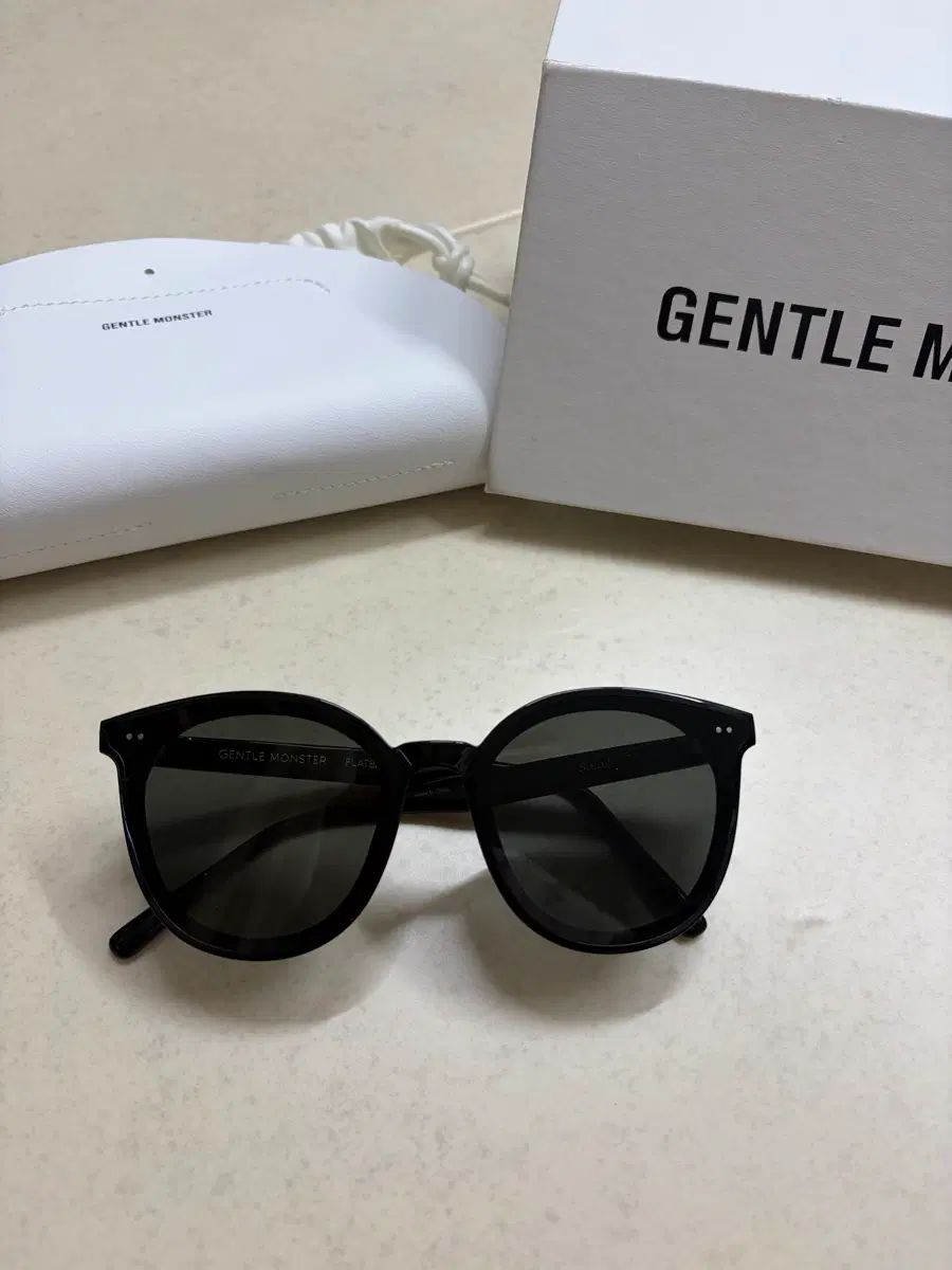 GENTLE MONSTER(ジェントルモンスター) ソロ 13,237円