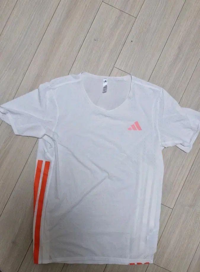アディダス 機能性 半袖Tシャツ JD200 7,116円