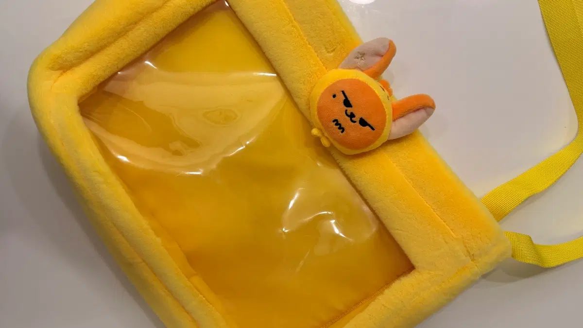 TOMORROW X TOGETHER(TXT) 뿔바투 黄春 バッグ 7,943円