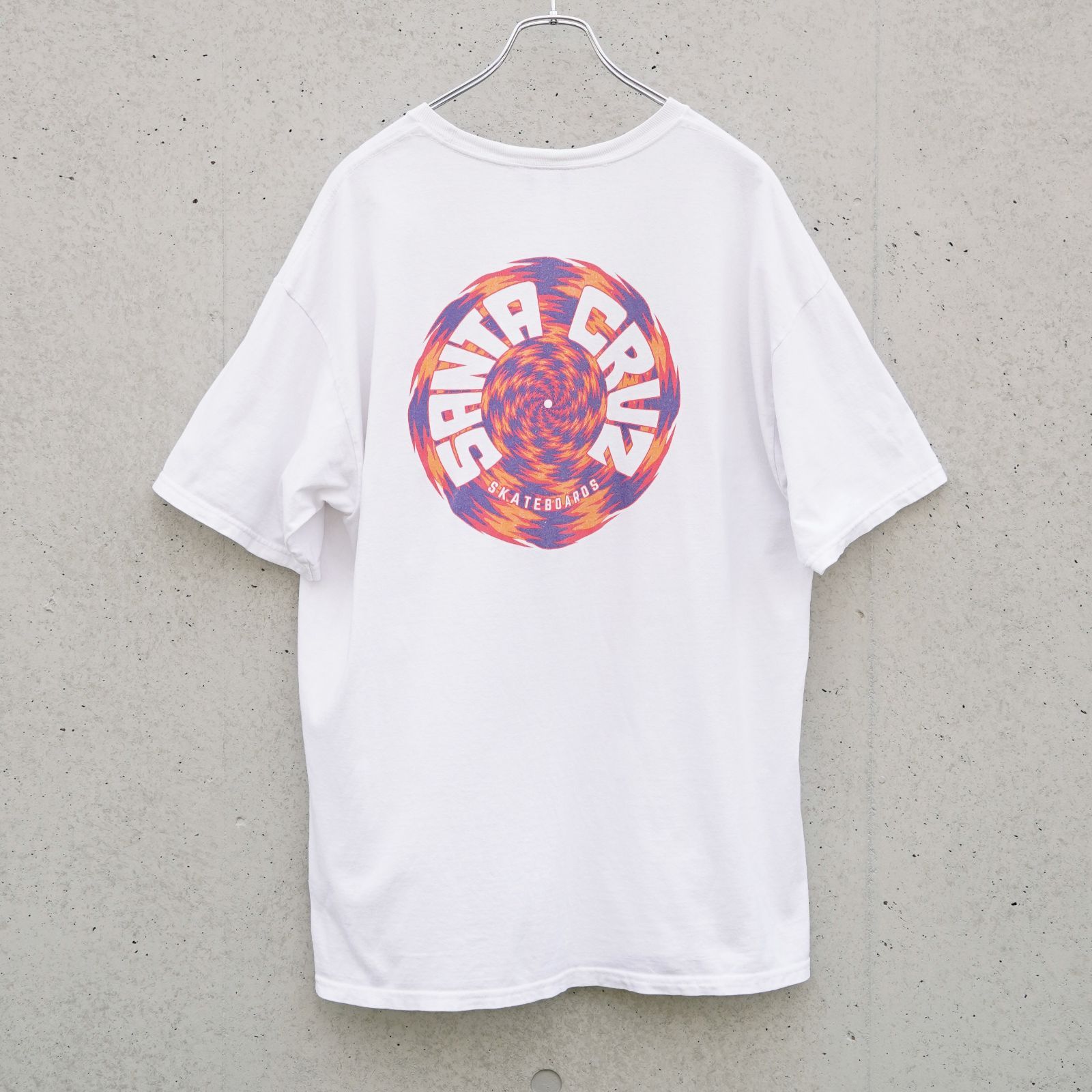 Santa Cruz Skateboards “TORTILE” サイケデリック グラフィック Tシャツ XL相当 7,154円