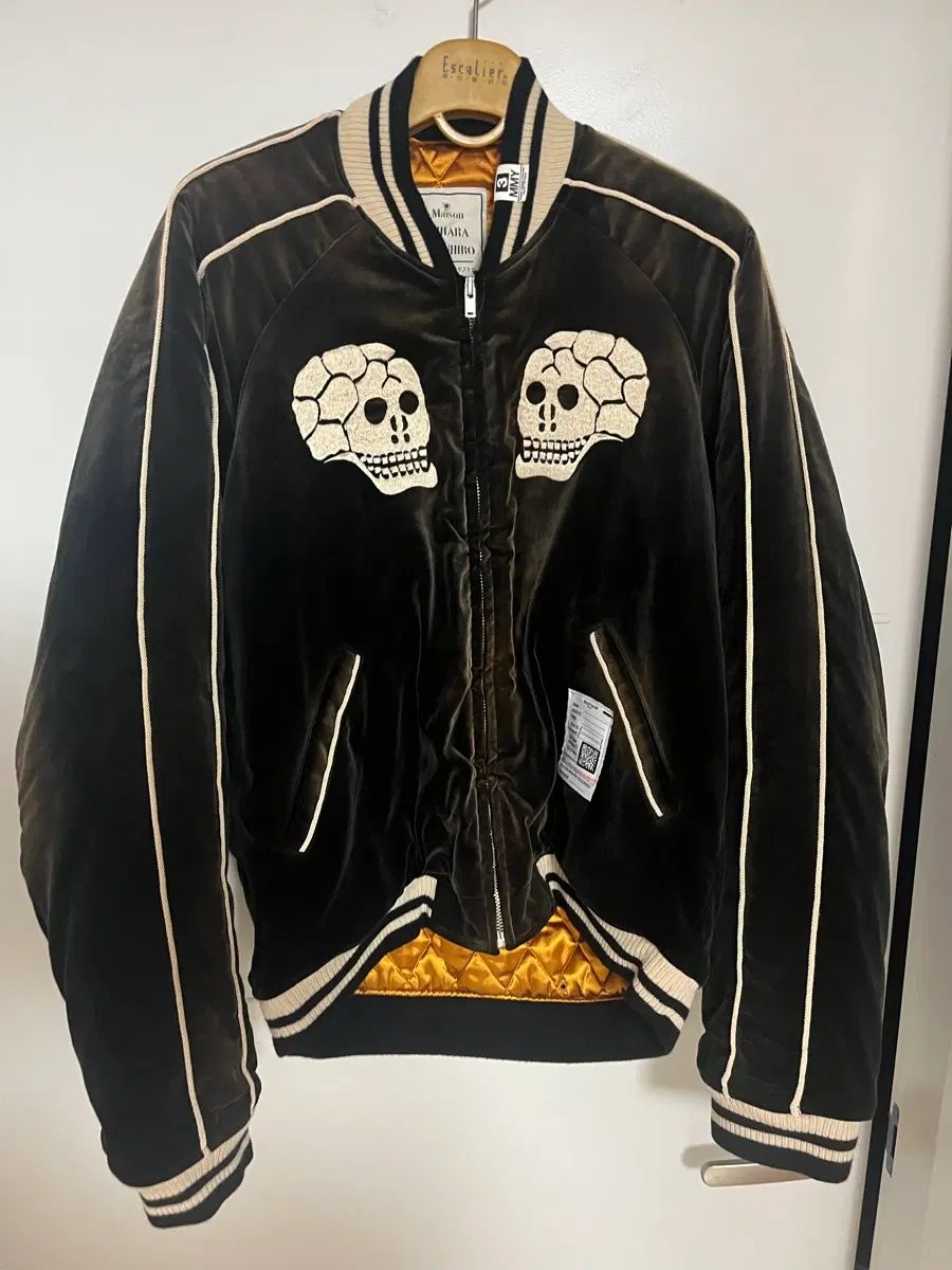 Maison MIHARA YASUHIRO (メゾンミハラヤスヒロ) Souvenir Official( スーベニアオフィシャル) ジャケット サイズ 44 出品 89,428円