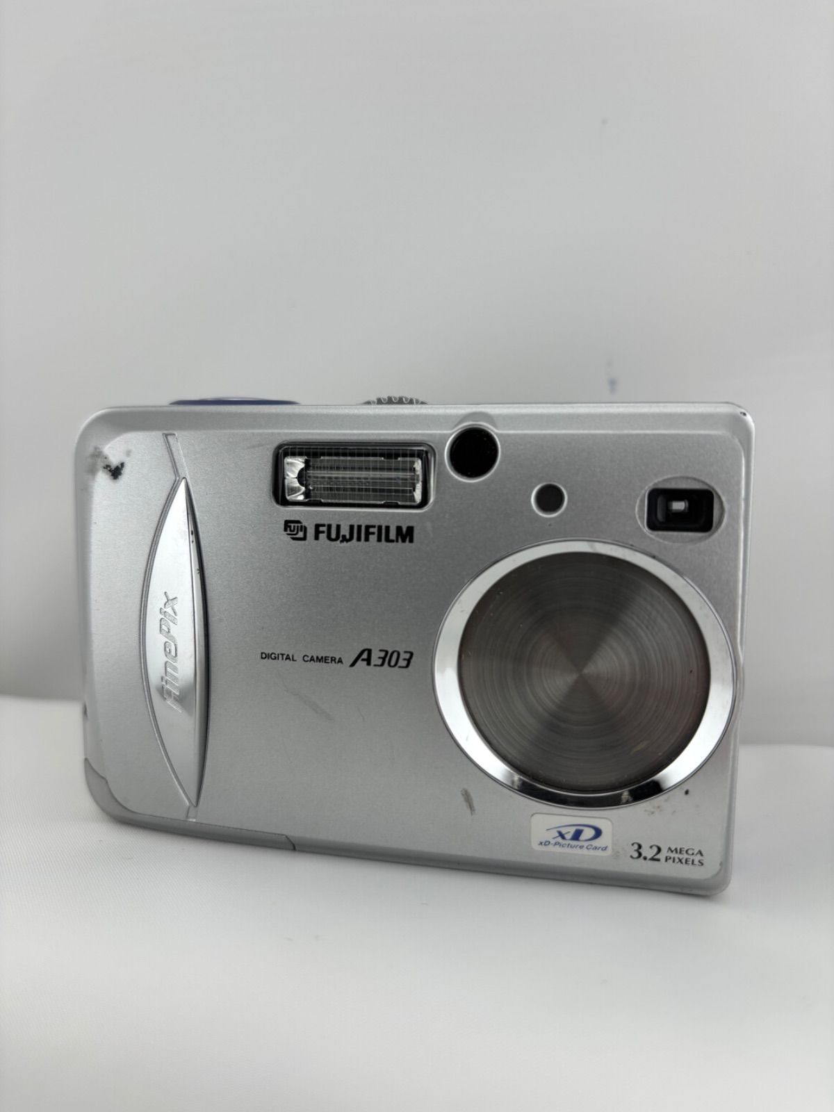 2295 [Operation confirmed] FUJIFILM FinePix A303 Silver Fujifilm Finepix