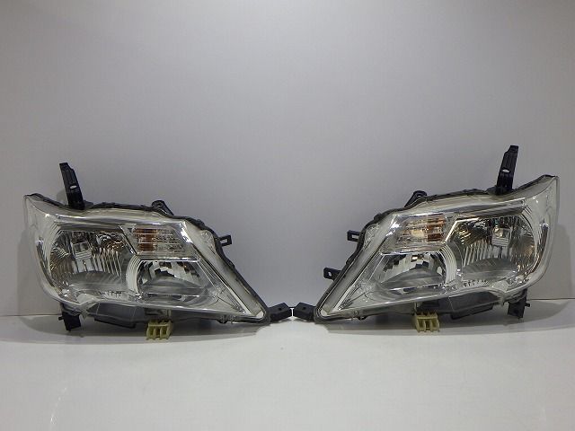 セレナ ヘッドライト左右 HID キセノン 前期 C26 FNC26 100-23097 HC26 FC26 クリアタイプ コーティング 綺麗 260822061