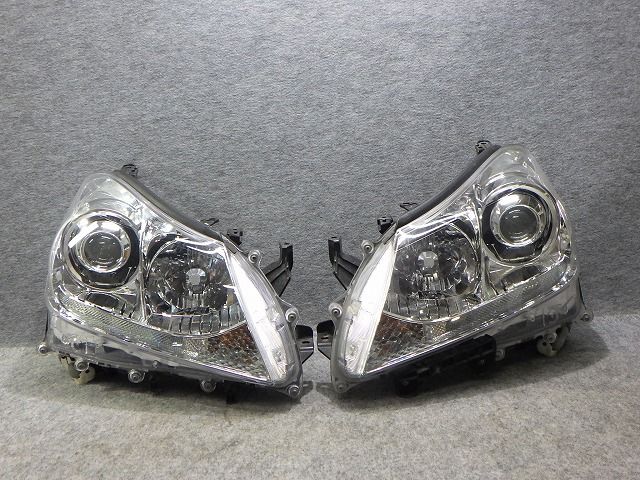 マジェスタ ヘッドライト左右 HID URS206 UZS207 30-359 J AFS付 綺麗 260822032